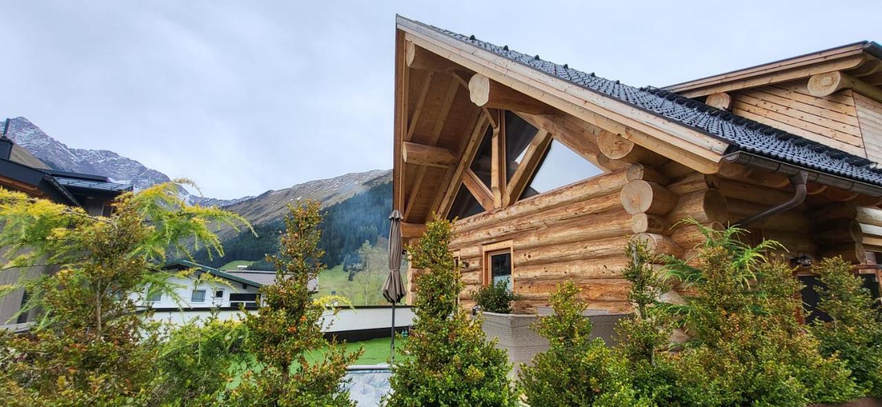 Hideaway Zugspitz Berwang Exterior photo